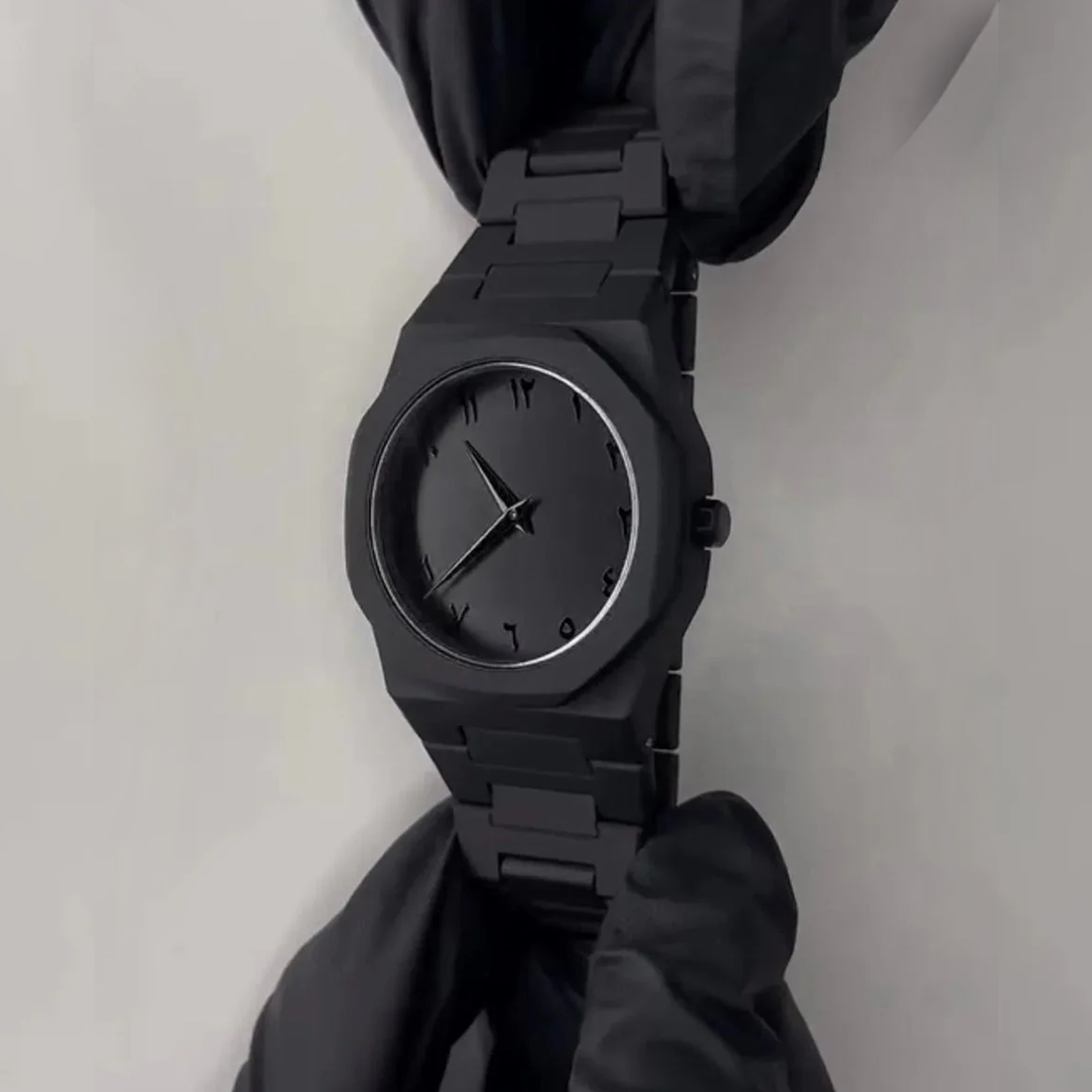 Black Arabic Aura Watch
