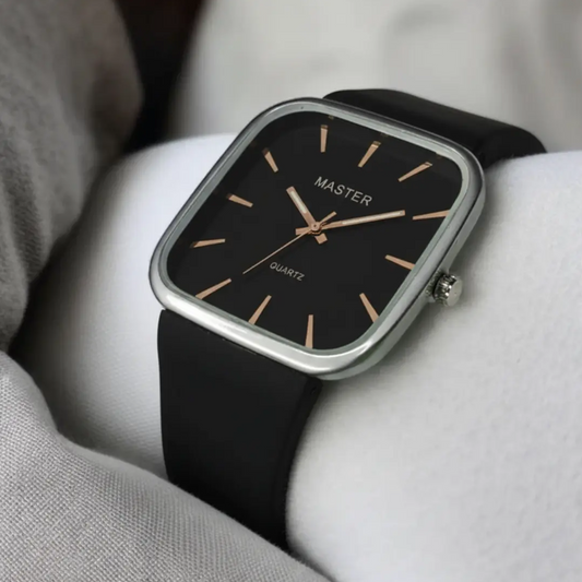 Master Quartz Watch For Men's