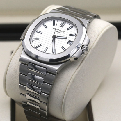 Patek Philippe Nautilus – Silver Chain Black & White Dial