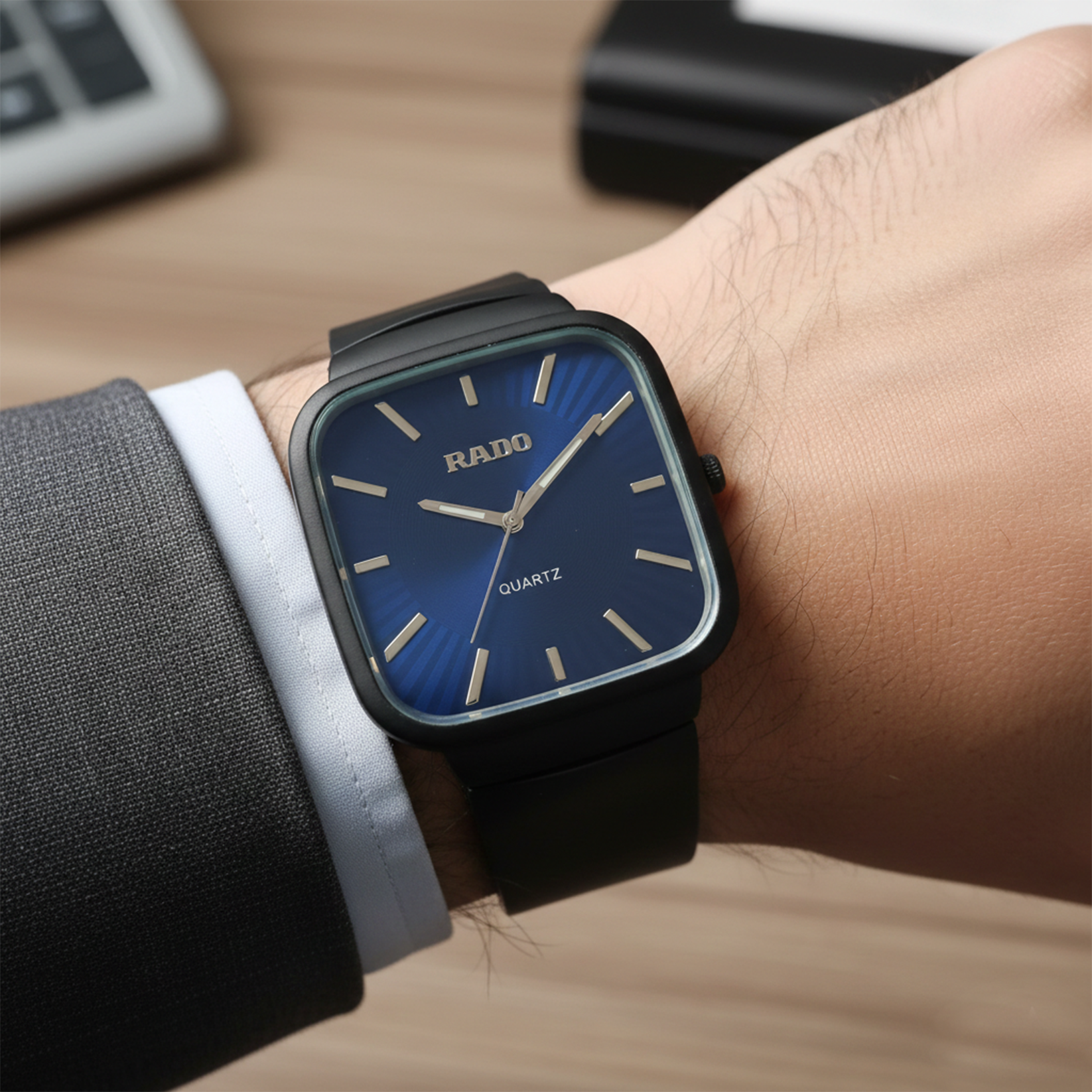 Rado Quartz Watch For Men's